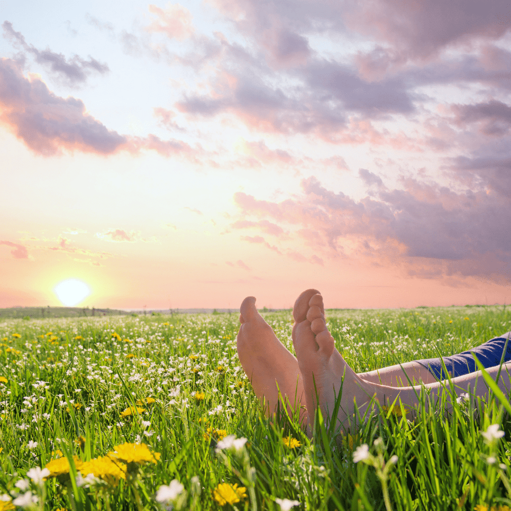 GROUND YOURSELF IN NATURE TO HEAL - Soul Healing Mom